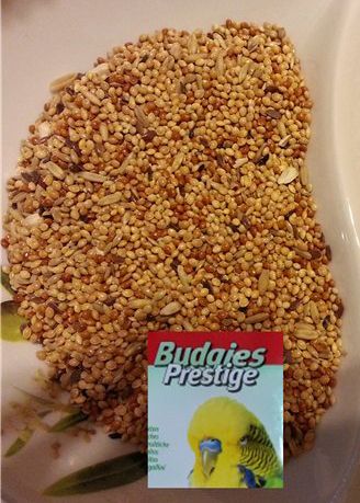 Внешний вид зерновой смеси корма Prestige Budgies